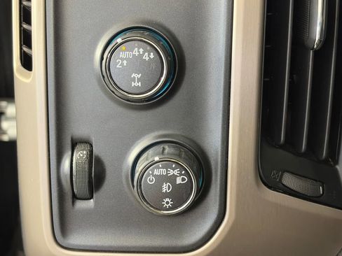 Used 2018 GMC Sierra 1500 Denali image 23