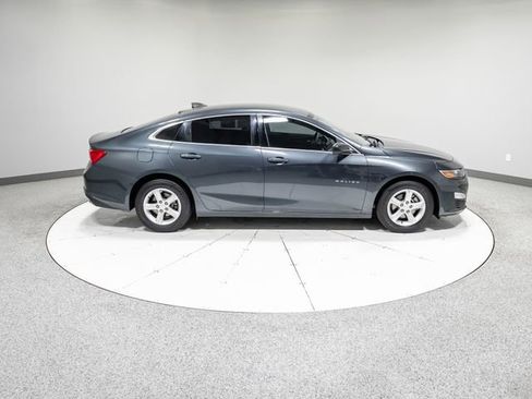 Used 2020 Chevrolet Malibu LS FWD image 23
