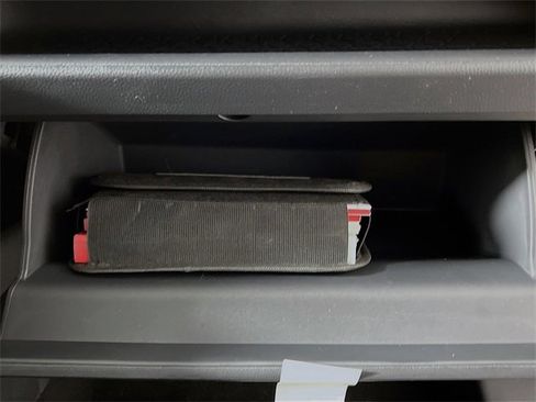 New 2025 Toyota RAV4 XLE image 32