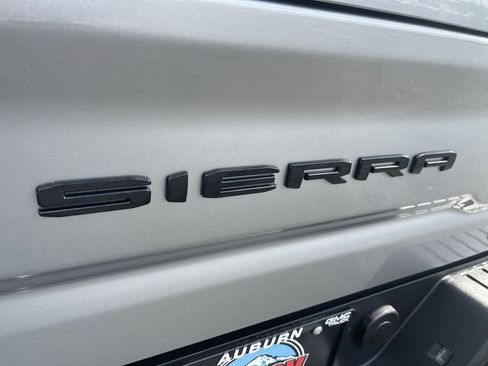 New 2026 GMC Sierra 2500 AT4X w/ LPO, Black Badging Package AWD/4WD image 33