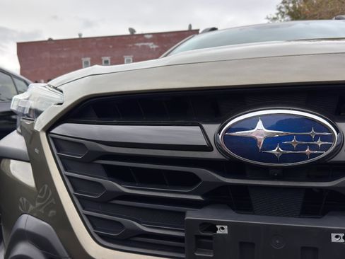 Used 2023 Subaru Outback Onyx Edition XT image 10