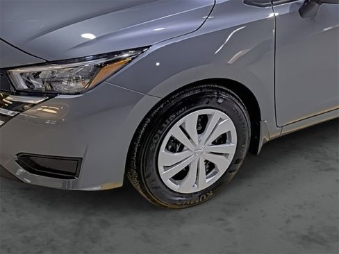 Used 2025 Nissan Versa S w/ Trunk Package image 8