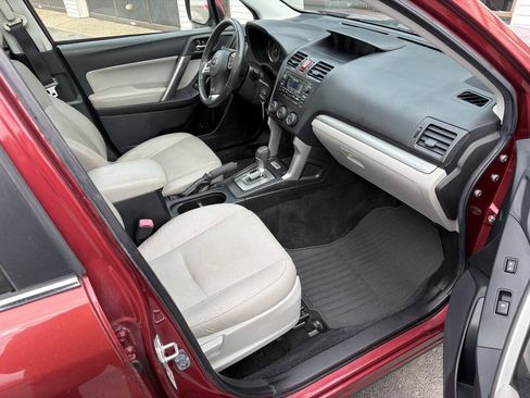 Used 2015 Subaru Forester 2.5i Limited AWD/4WD image 14