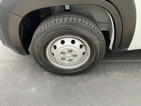 Used 2023 RAM ProMaster 2500 image 7