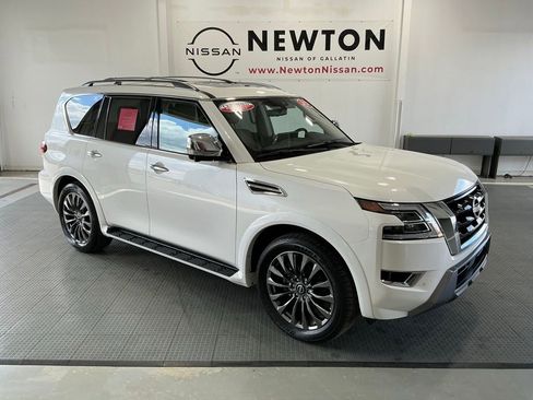 Used 2024 Nissan Armada Platinum w/ Captain's Chairs Package image 1