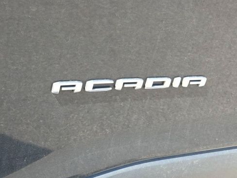Used 2020 GMC Acadia SLE FWD image 11