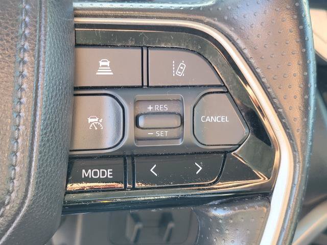 Used 2023 Toyota Tundra SR5 w/ SR5 Convenience Package AWD/4WD image 12