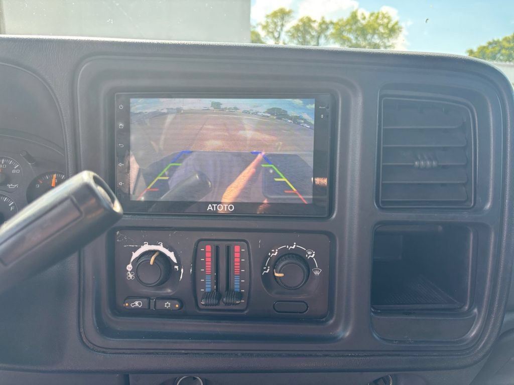 Used 2007 Chevrolet Silverado 1500 W/T RWD image 26