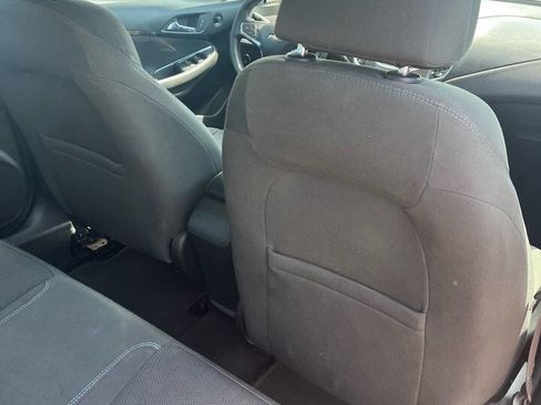Used 2016 Chevrolet Cruze LT image 33