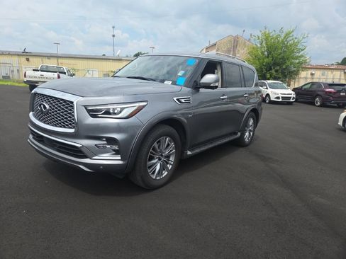Used 2020 INFINITI QX80 Luxe w/ Proassist Package RWD image 3