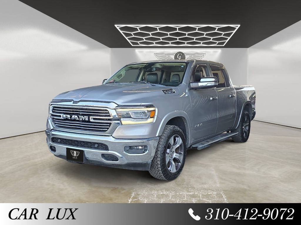 Used 2019 RAM 1500 Laramie AWD/4WD image 1