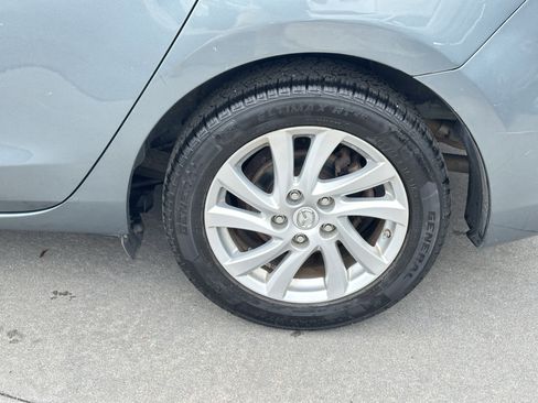 Used 2012 MAZDA MAZDA3 i Touring image 15