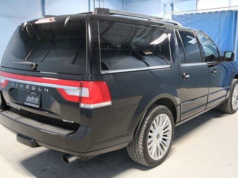 Used 2016 Lincoln Navigator L Select image 33