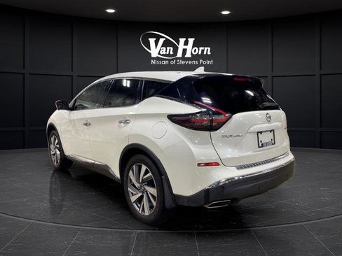 Used 2021 Nissan Murano SL w/ SL Moonroof Package image 3