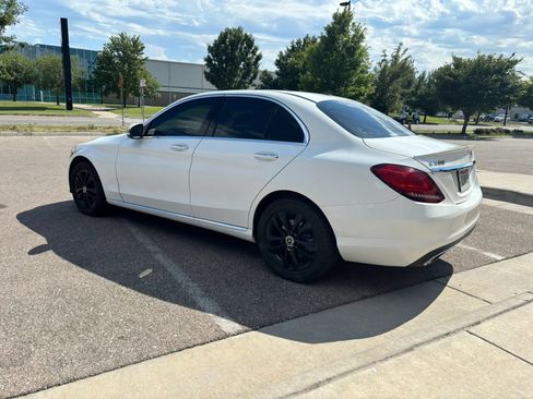 Used 2019 Mercedes-Benz C 300 4MATIC Sedan image 5