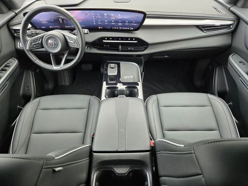 Used 2025 Buick Enclave Preferred image 12