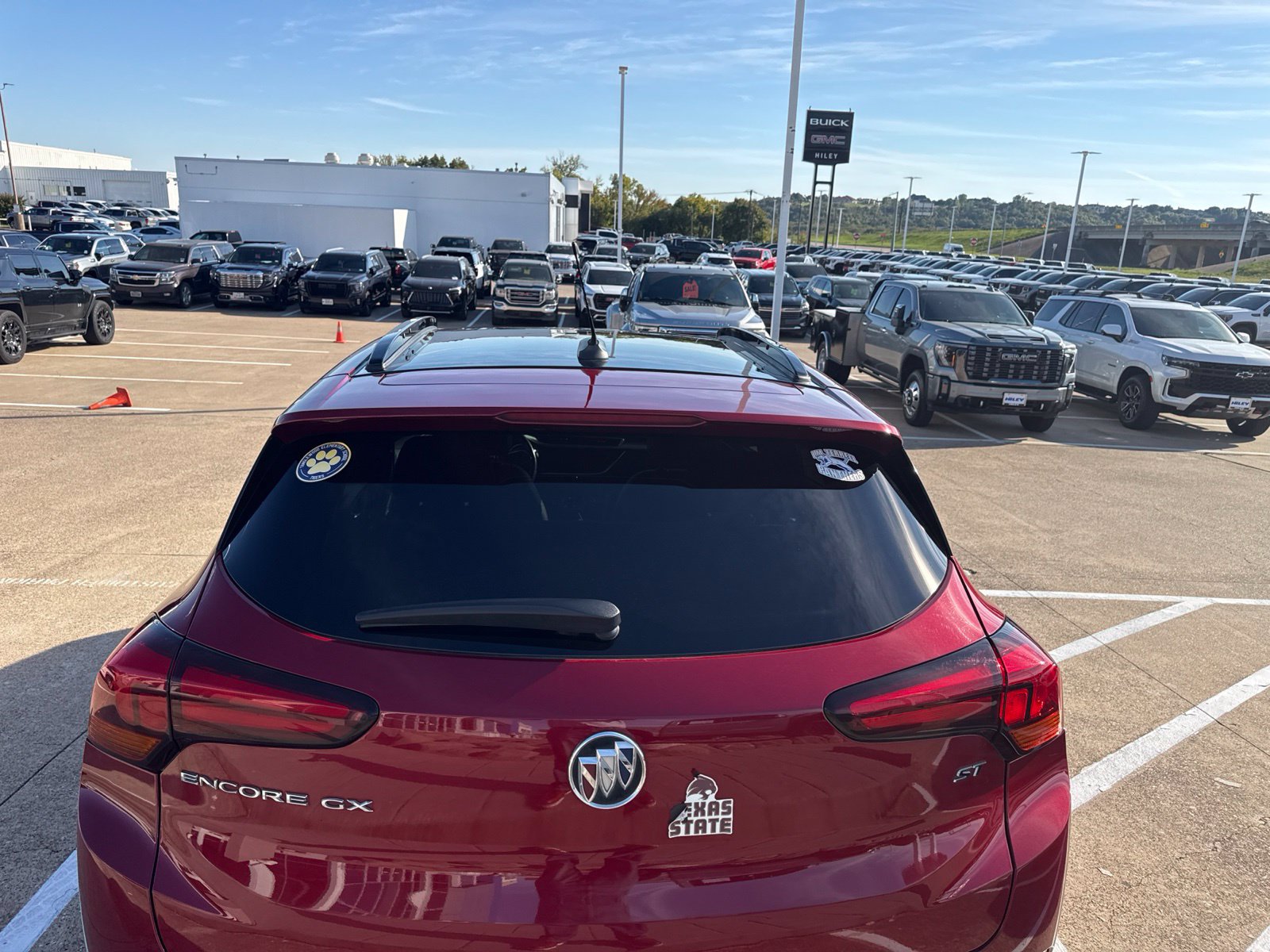 Used 2021 Buick Encore GX Select w/ Sport Touring Package FWD image 14