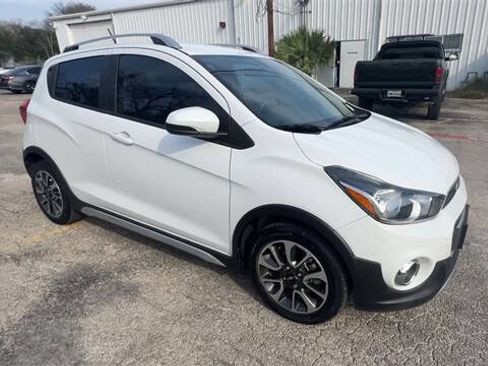 Used 2021 Chevrolet Spark ACTIV image 2