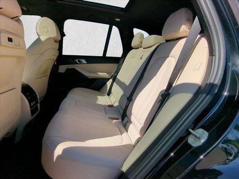 Used 2021 BMW X5 xDrive40i w/ Premium Package 3 image 19