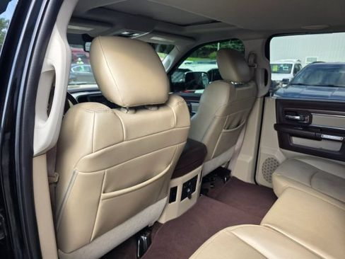 Used 2013 RAM 1500 Laramie w/ Convenience Group AWD/4WD image 20