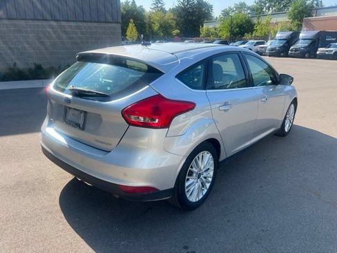 Used 2018 Ford Focus Titanium FWD image 5