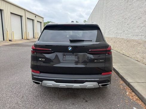 Used 2026 BMW X5 sDrive40i image 5