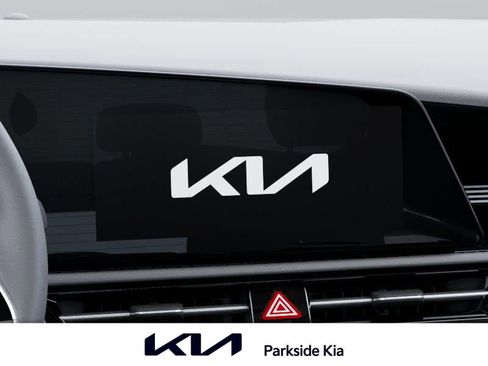 New 2025 Kia Niro SX image 20