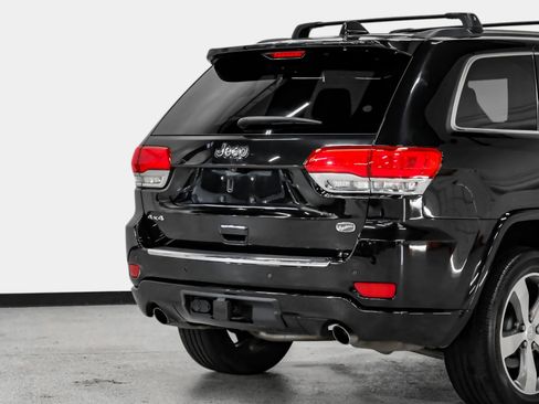 Used 2015 Jeep Grand Cherokee Overland AWD/4WD image 16