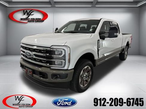 New 2026 Ford F250 4x4 Crew Cab Super Duty image 1