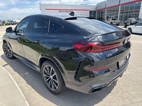 Used 2022 BMW X6 M50i w/ Dynamic Handling Package AWD/4WD image 6
