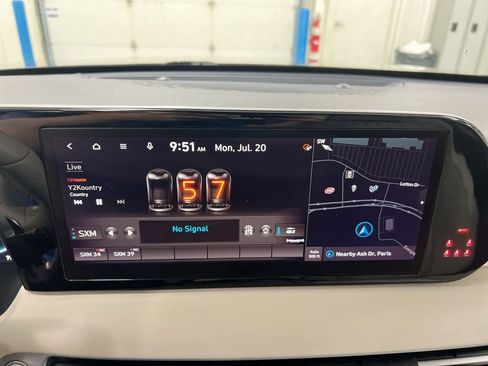 Used 2023 Hyundai Palisade Limited w/ Cargo Package AWD/4WD image 14