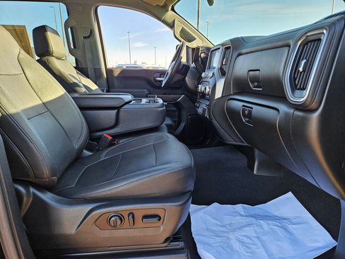 Used 2022 GMC Sierra 3500 SLT image 18