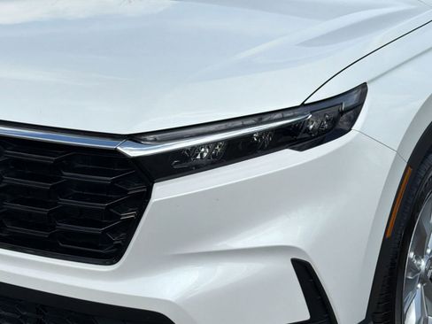 Used 2024 Honda CR-V EX image 11