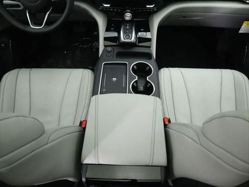 Used 2026 Acura MDX FWD w/ Technology Package image 19