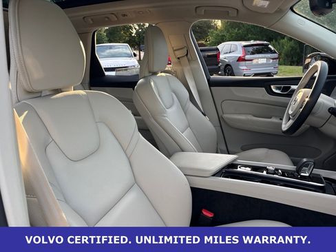Certified 2025 Volvo XC60 T8 Plus w/ Protection Package Premier AWD/4WD image 13