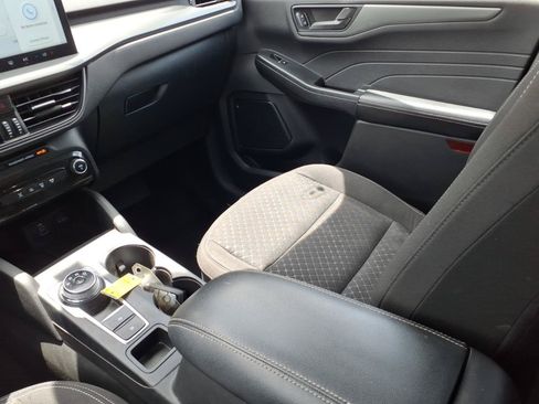 Used 2024 Ford Escape Active w/ Tech Pack #1 FWD image 20