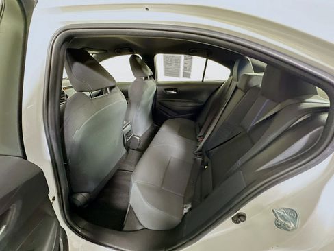 Used 2022 Toyota Corolla SE image 26