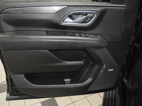 Used 2023 GMC Yukon XL AT4 w/ AT4 Premium Package AWD/4WD image 49