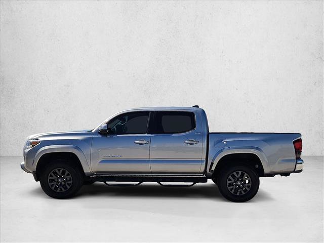 Used 2020 Toyota Tacoma SR5 RWD image 9