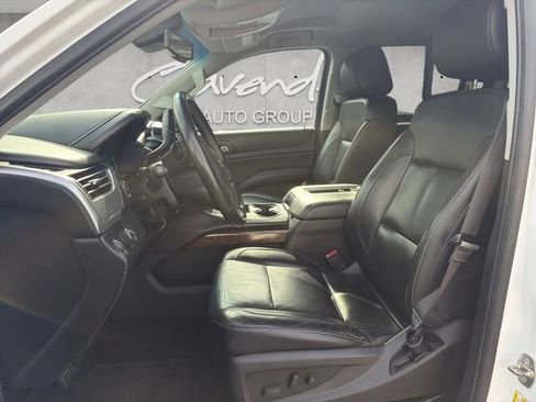 Used 2016 Chevrolet Suburban LT RWD image 19