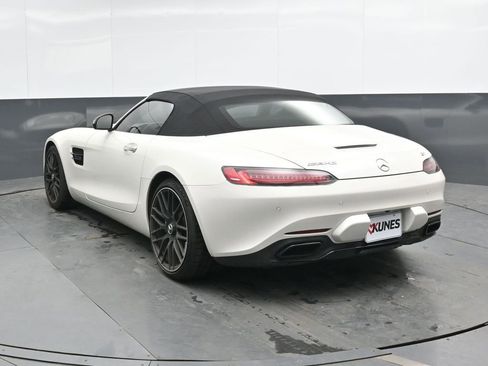 Used 2018 Mercedes-Benz AMG GT Roadster image 11