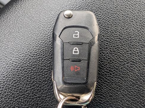 Used 2024 Ford F150 XLT w/ Mobile Office Package image 32