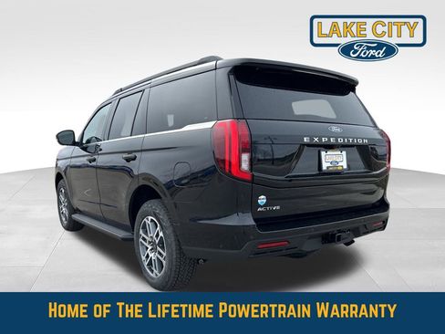 New 2025 Ford Expedition Active AWD/4WD image 3