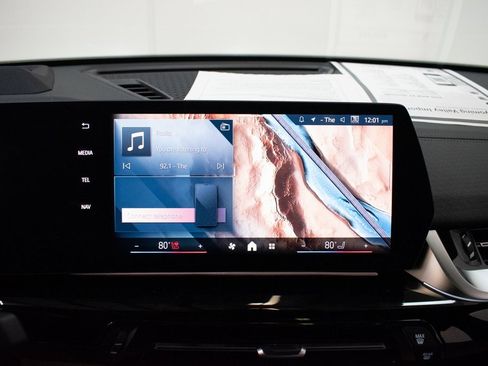 Certified 2025 BMW X2 xDrive28i w/ Premium Package image 14