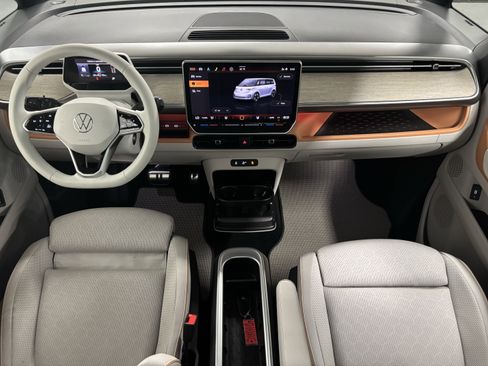 New 2025 Volkswagen ID. Buzz 1st Edition image 17