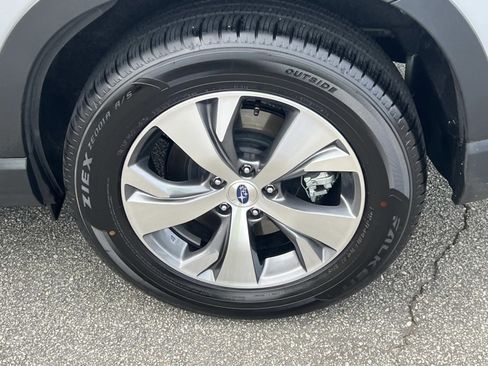 Used 2025 Subaru Ascent Premium w/ Popular Package #2 image 19