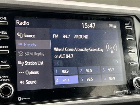 Certified 2022 Toyota Tacoma TRD Off-Road image 18