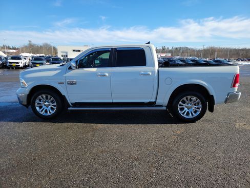 Used 2017 RAM 1500 Laramie Longhorn image 8