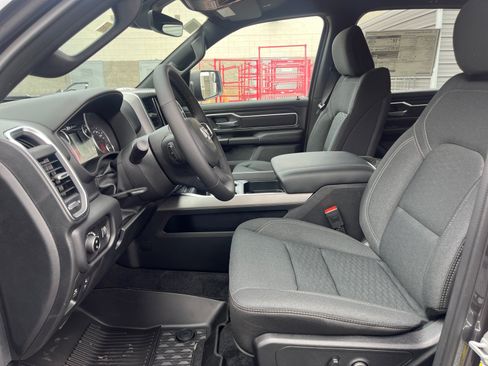 New 2026 RAM 1500 Big Horn AWD/4WD image 12