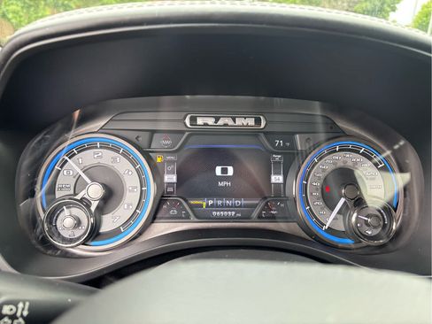 Used 2020 RAM 1500 Limited AWD/4WD image 8